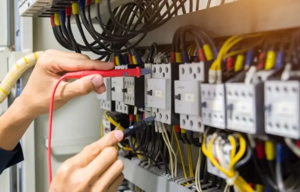 Key Benefits of Hiring Experienced Electromechanical Contractors in Abu Dhabi