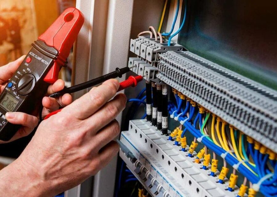 How Do Electromechanical Contractors Ensure Quality and Efficiency in Their Services?